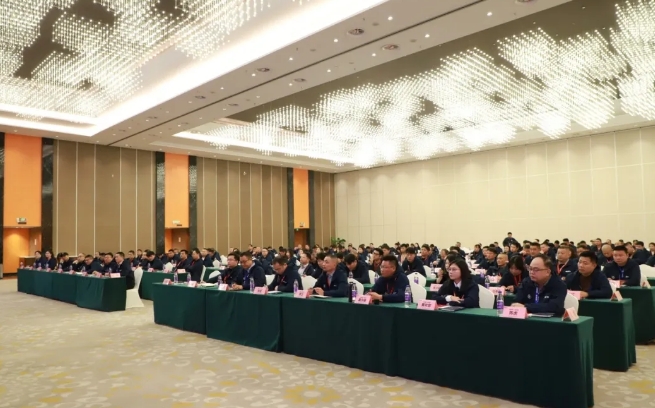 K8凯发管全国经销商年会圆满召开,见相非相,即见如来! K8凯发管全国经销商年会圆满召开,见相非相,即见如来!